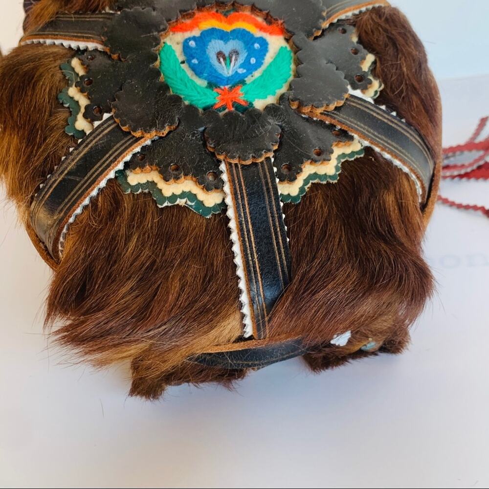 Vintage Hungarian Fur & Leather Canteen Flask - Picture 8 of 12